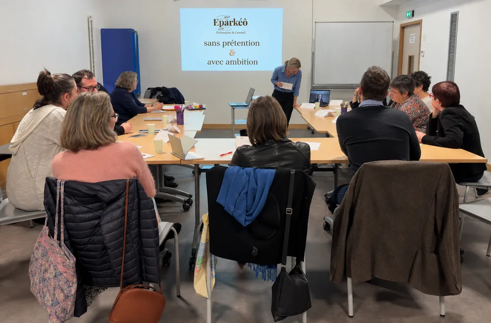 Les formateurs d'Eparkéô réunis lors de leur première rencontre, le 5 novembre 2025